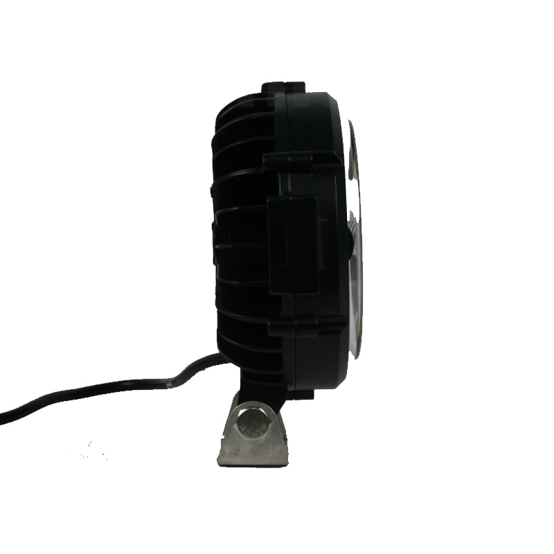 kruglaya-svetodiodnaya-fara-50w-black-cree-dalnego-sveta-drl-s-dho-18sm-ip67-12-24-volt-13.jpg