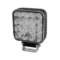 kvadratnaya-svetodiodnaya-fara-64-vatt-16-led-osram-ip68-rabochego-sveta-pro-light-1.jpg