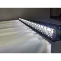 svetodiodnaya-balka-210w-42-led-cree-110-sm-dalnego-sveta-pro-slim-12.jpg