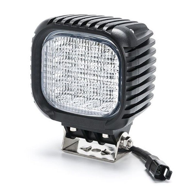 svetodiodnaya-fara-na-specztehniku-48-vatt-16-led-cree-12-24-volt-125-sm-blizhnij-rabochij-svet-1.jpg