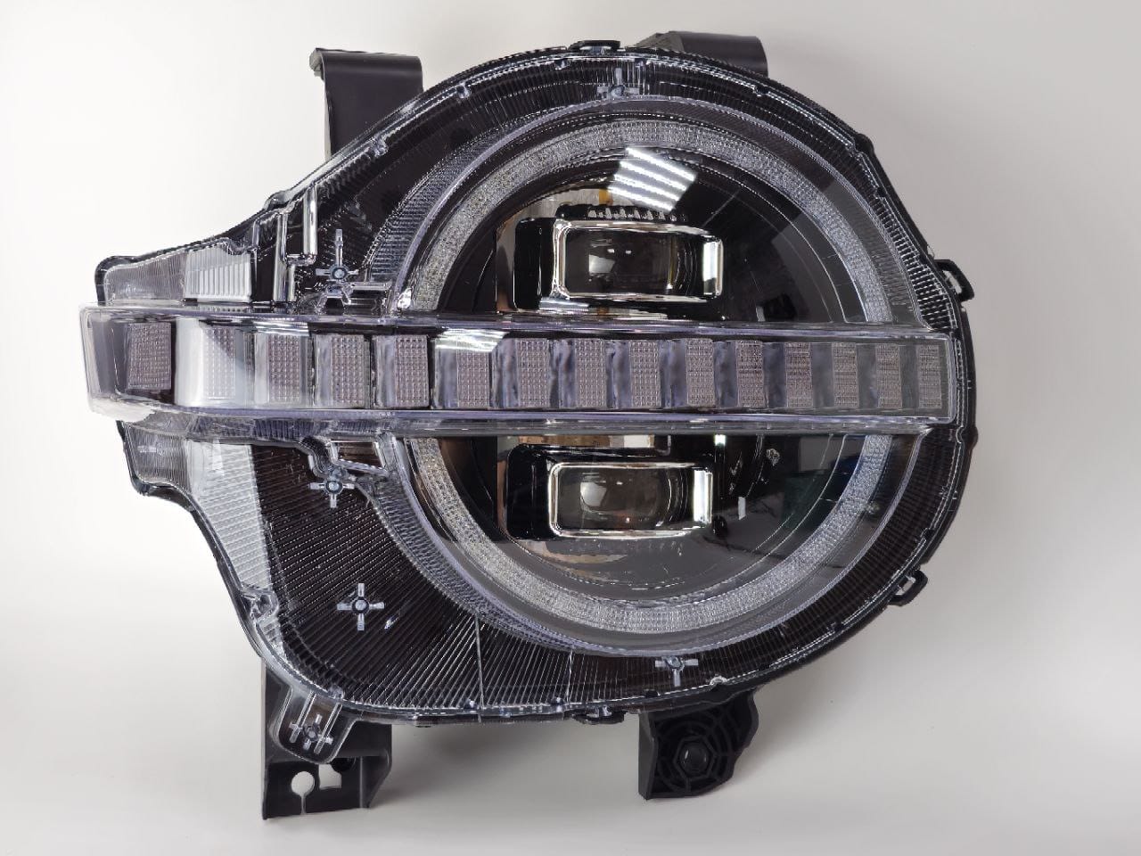 photo_5199926986011695465_y