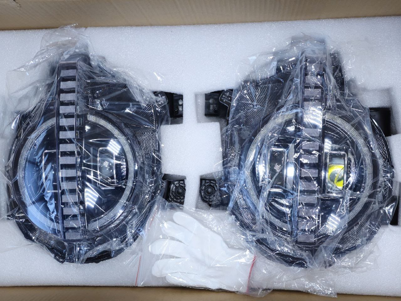 photo_5199926986011695468_y